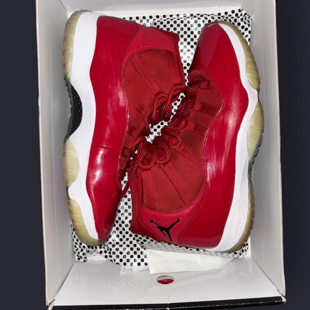 Air Jordan 11 “Win Like ‘96” Size 14